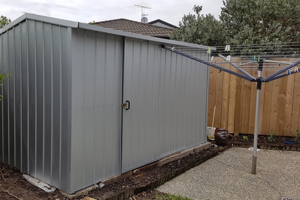 Sliding door garden shed